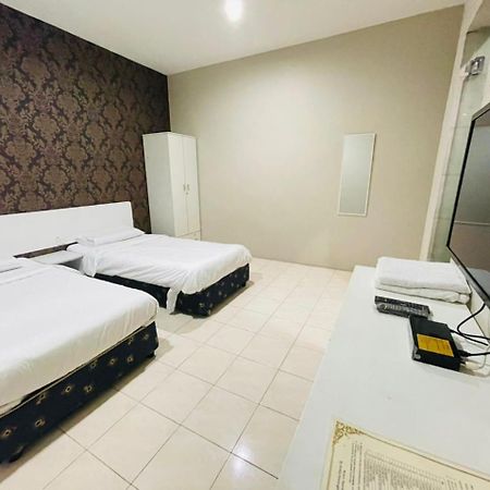 M Hotel Johor Bahru Zewnętrze zdjęcie