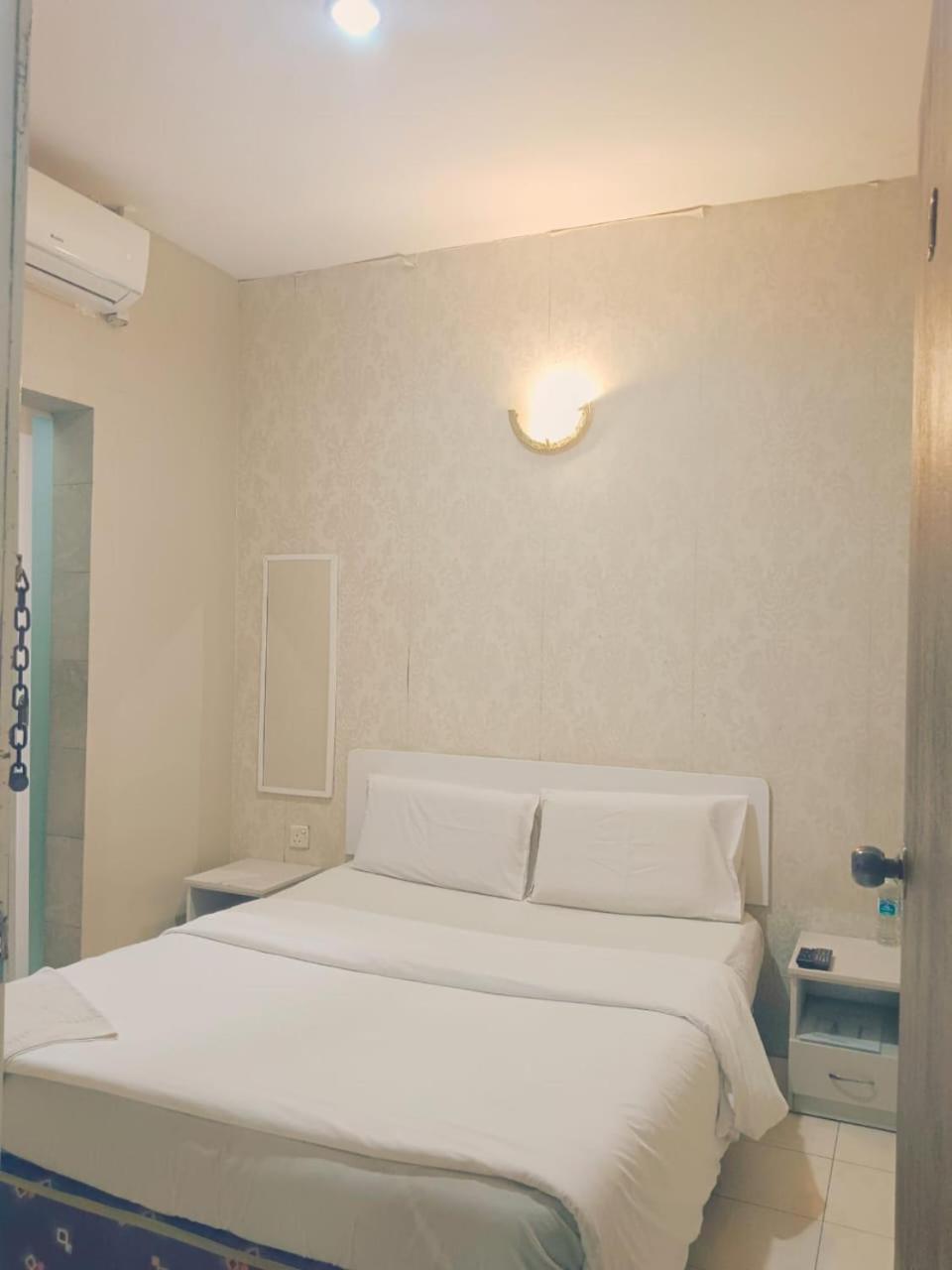 M Hotel Johor Bahru Zewnętrze zdjęcie